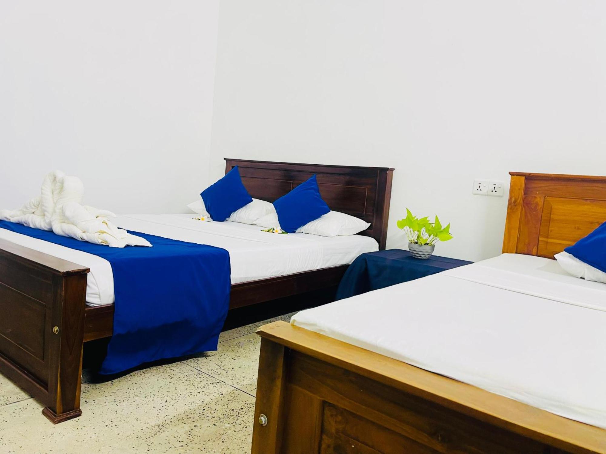 Surfing Beach Nilaveli Trincomalee Exterior foto